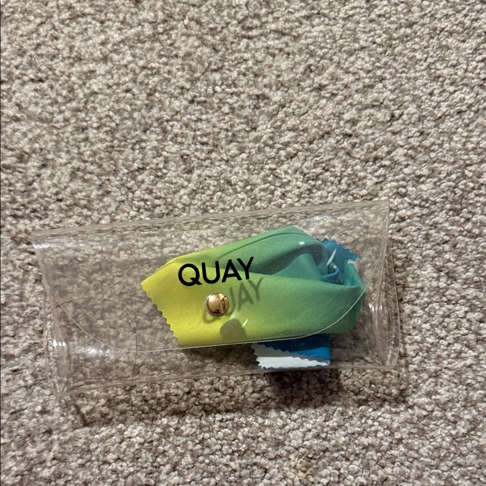 Quay Australia Sunglasses Case - Green and Blue